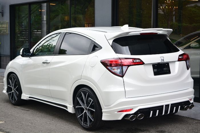 Honda HR-V pakai body kit dari M'z Speed