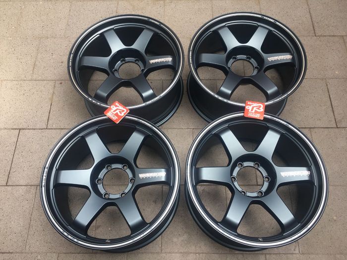 Volk Rays TE37 Ultra