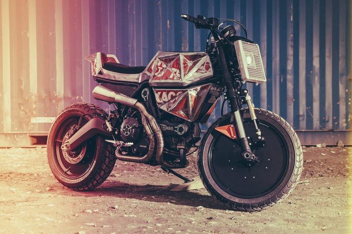 Ducati Scrambler custom dari Vibrazioni Art Design