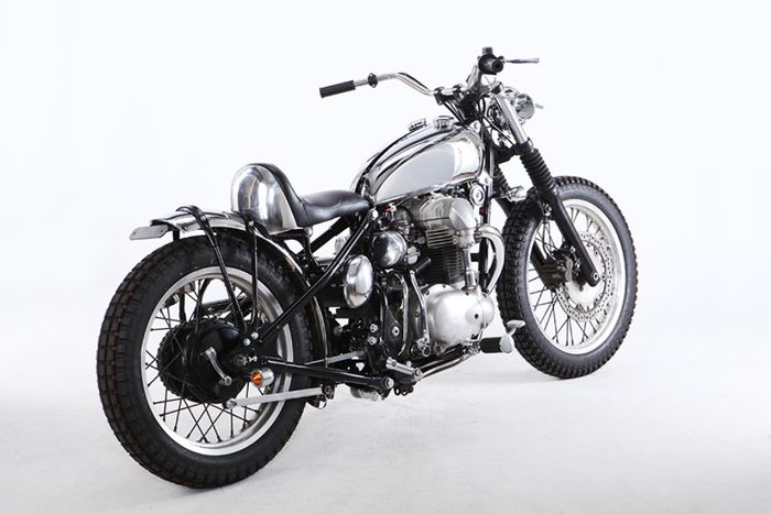 Kawasaki W650 custom dari Motor Rock