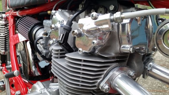 Tampilan mesin Honda CL450 drag bike milik Tom Hernden