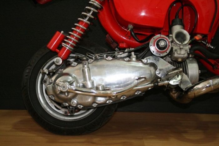 Lambretta 225 hasil kolaborasi Alfredo Baptista Rodrigues dan Tomas Da Costa Lima