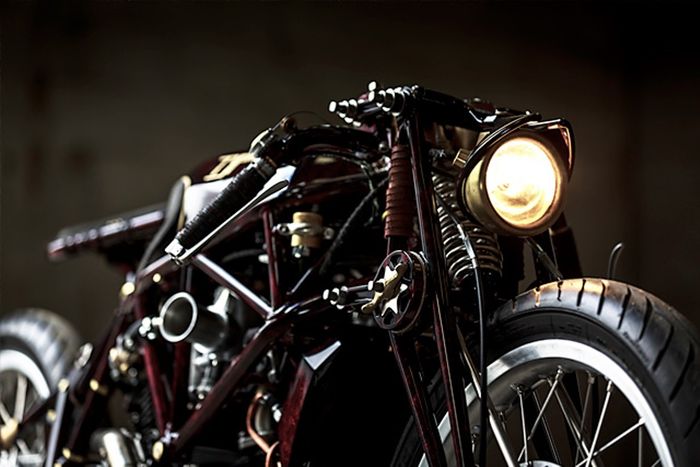 Ducati 900SS &ldquo;Typhoon&rdquo; custom dari Old Empire Motorcycles