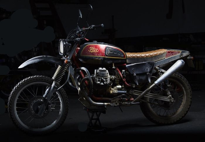 Moto Guzzi V65 TT custom desert racer dari Fuel Motorcyles