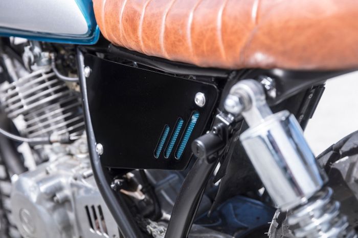 Suzuki GN250 scrambler dari Purpose Built Moto