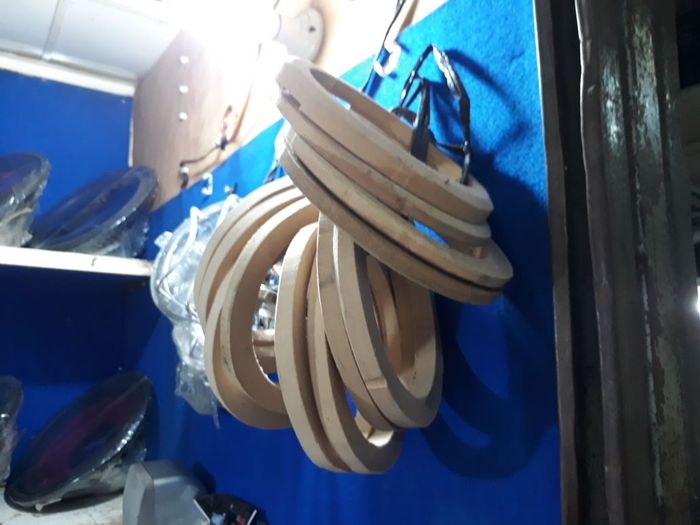 Ring untuk speaker atau subwoofer