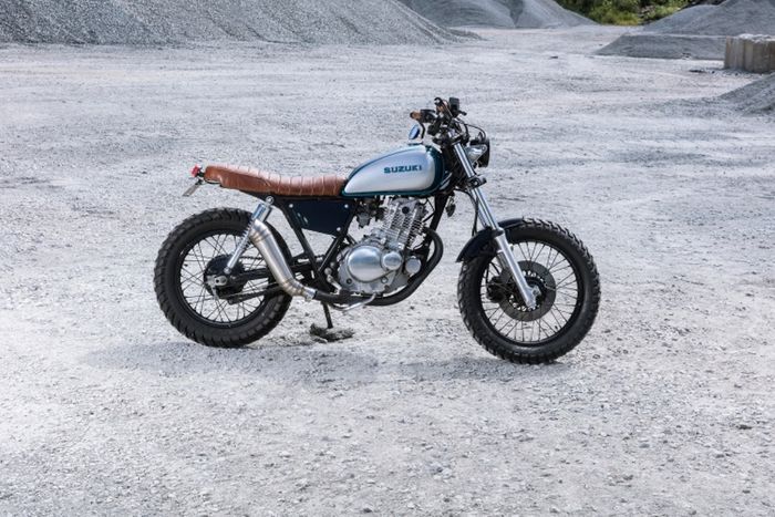 Suzuki GN250 scrambler dari Purpose Built Moto