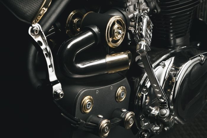 Intake karburator Yamaha XS650 custom bobber steampunk dari Galaxy Custom
