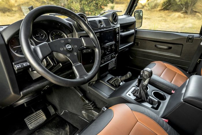 Kabin Land Rover Defender 110 ubahan Fusion
