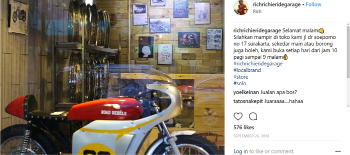 Cafe racer besutan Rich Richie Ride Garage saat di-display pada distro RRRG