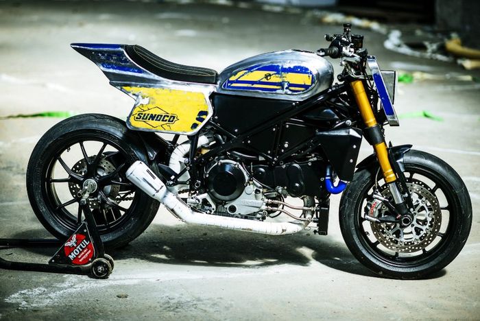 Ducati 749 &ldquo;Raticosa&rdquo; custom flat tracker dari Vibrazioni Design Art