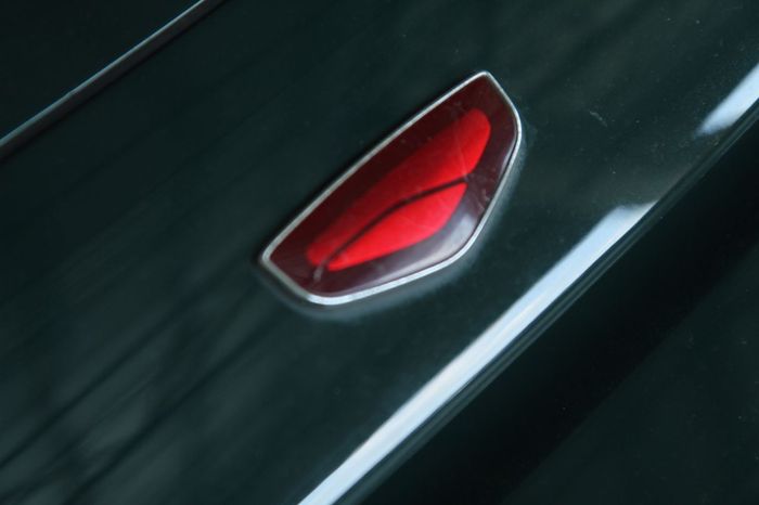 Logo Mazdanya keren!