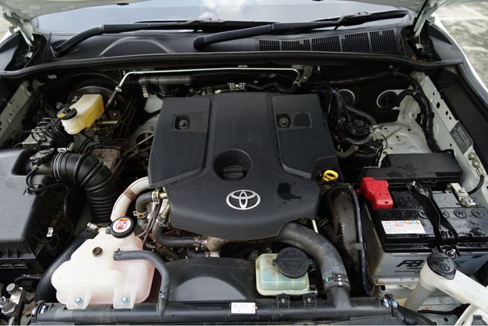 ILUSTRASI. Mesin Diesel 2GD Toyota yang Dipakai Fortuner, Innova, dan Hilux