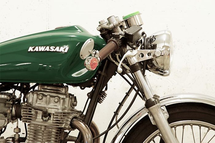 Kawasaki KZ400 custom cafe racer besutan Jochen Guske 