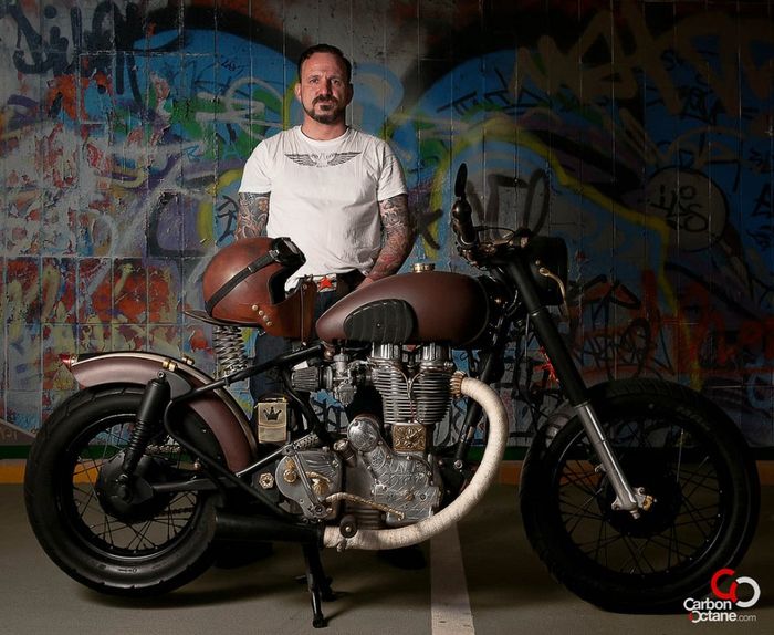 Marco Moller dan Royal Enfield Bullet 500 1994 besutannya