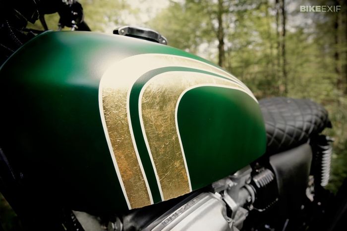 Honda CB750 K7 custom brat style-scrambler dari 4h10