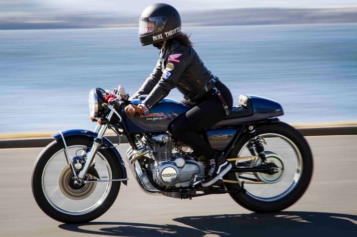 Honda CB400F Super Sport hasil restomod besutan Katie Abdilla