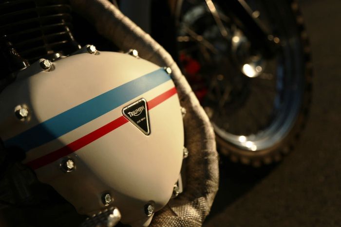 Triumph Bonneville custom scrambler dari Grease Monkey