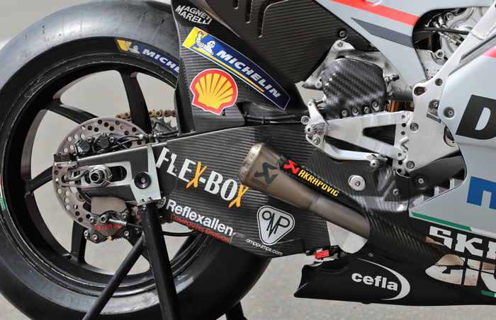 Swing arm karbon MotoGP