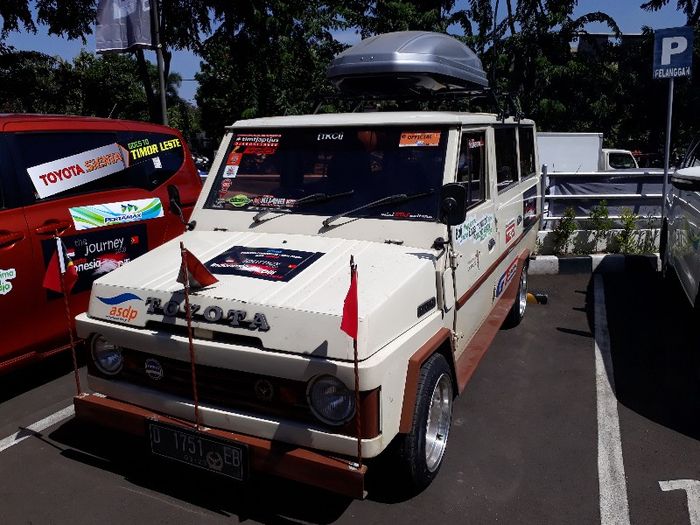 Toyota Kijang 'Buaya'lansiran tahun 1989 yang ikut serta Touring Indonesia-Timor Leste