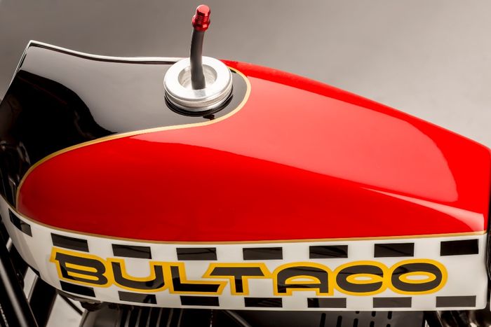 BMW R80 RS custom flat tracker dari Tattoo Customs