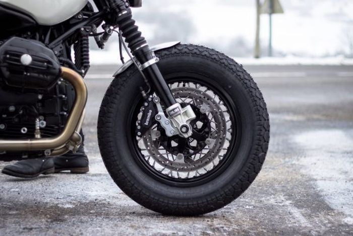 BMW R NineT custom bobber dari BAAK Motorcyles