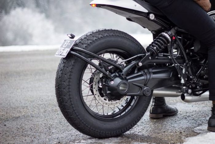 BMW R NineT custom bobber dari BAAK Motorcyles