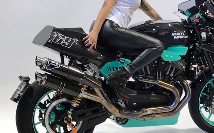 Harley-Davidson XR1200 modif ala MotoGP besutan Leonardo De Canio