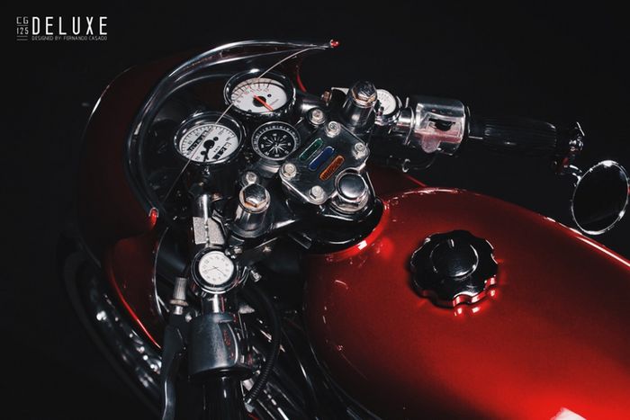 Honda CG125 custom cafe racer besutan Fernando Casado