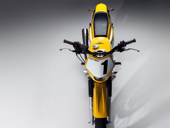 Yamaha SR400 &ldquo;Indy Mile&rdquo; modif street tracker garapan Gasolina