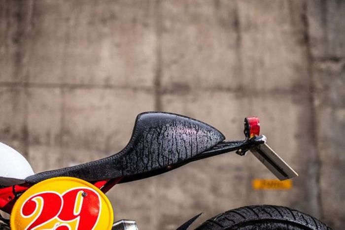 Honda Shadow 400 custom cafe racer besutan XTR Pepo