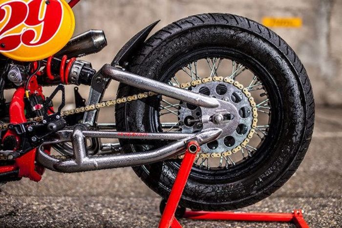 Honda Shadow 400 custom cafe racer besutan XTR Pepo