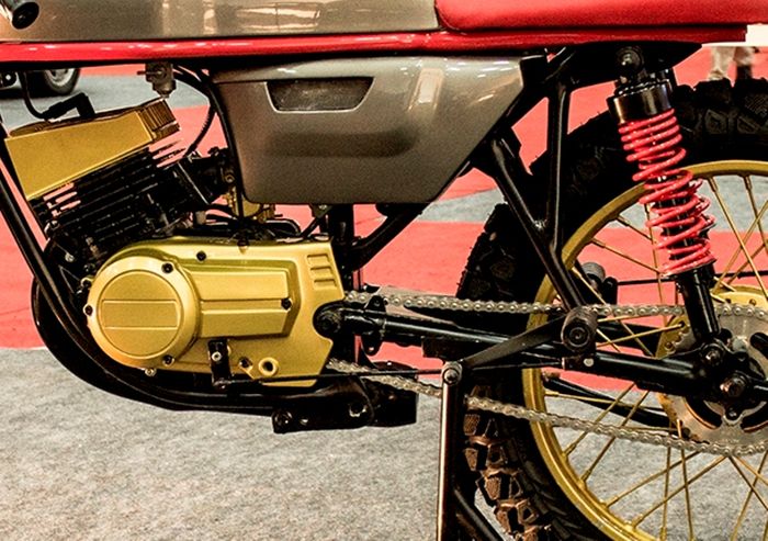 Yamaha RX100 custom cafe racer hasil garapan Nizcita