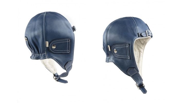 Chapal Leather Driver&rsquo;s Helmet - blue