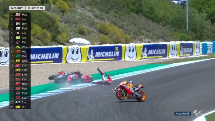 Kecelakaan antara 3 pembalap di MotoGP Spanyol