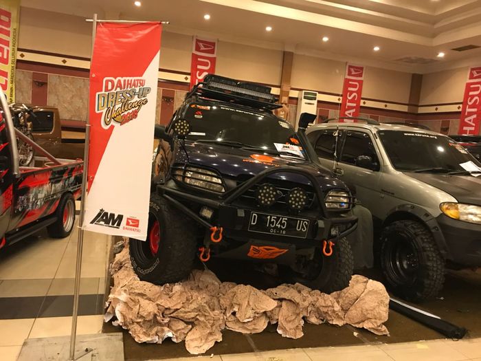 51 Mobil Daihatsu Bertarung Kontes Modifikasi Di Bandung Gridoto Com