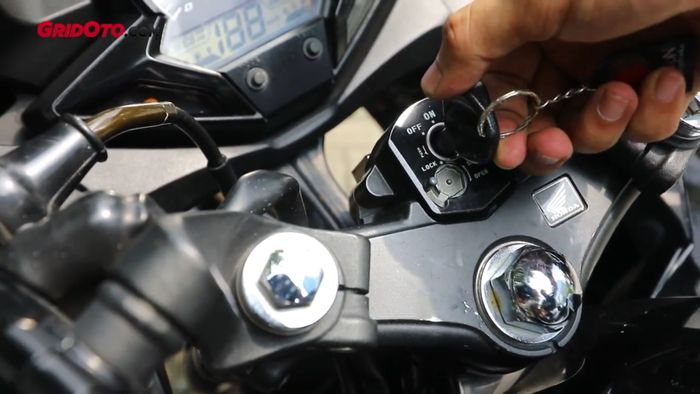 Ilustrasi Kunci kontak