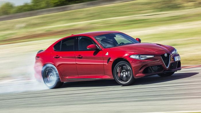 Alfa Romeo Giulia QV