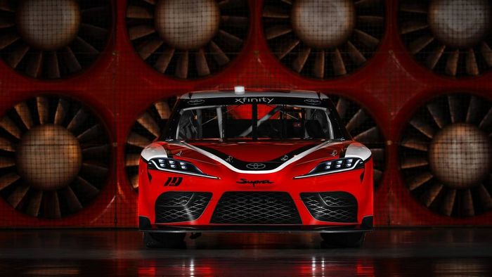 Supra yang akan menggantikan Camry di ajang NASCAR 2019