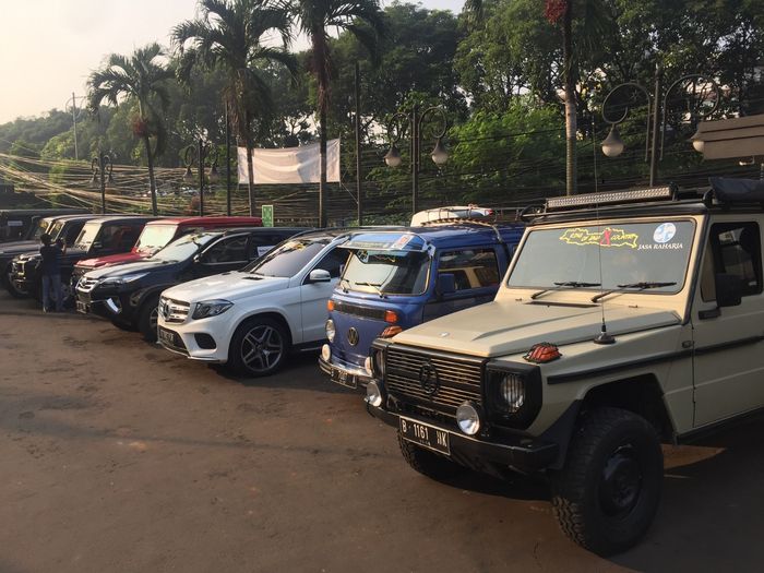 komunitas juga melibatkan genre SUV lain seperti Fortuner hingga VW Combi 