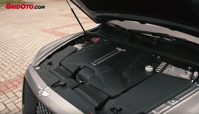 Mesin V8 3.956 cc twin turbo dari Bentley Bentayga