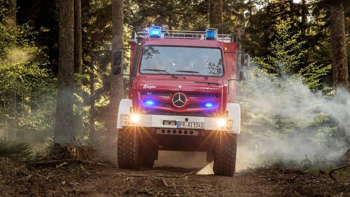 Unimog U 5023