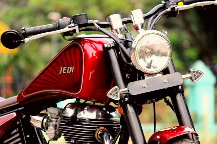 Setang khas bobber enggak boleh ketinggalan