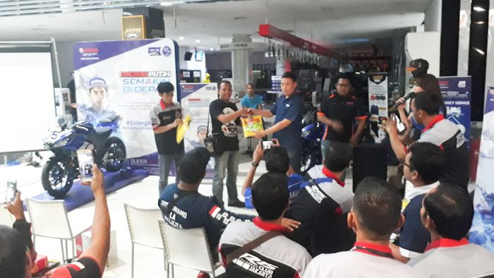 Acara games dari nobar Yamaha di Flagship Jakarta