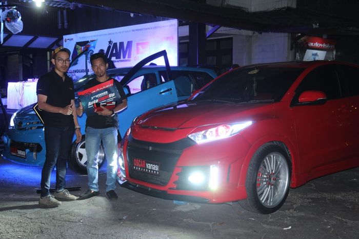 Honda HR-V 2nd winner kategori Enthusiast Auotvision AutoLightUp Balikpapan 2018