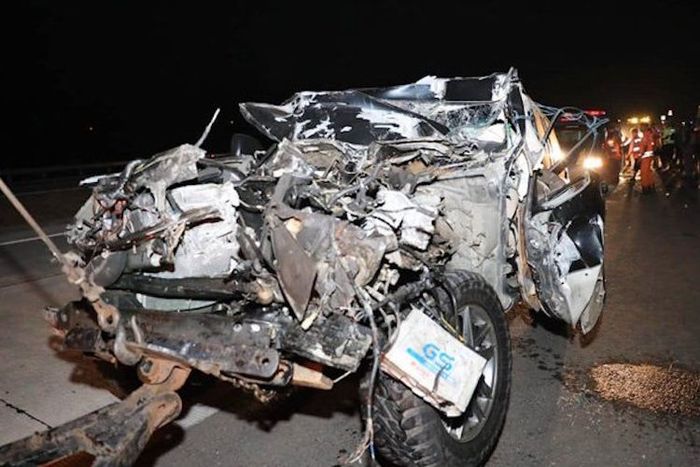 Kecelakaan mobil dinas Kapolres Tulung Agung, disebutkan, Land Cruiser AG 908 RS