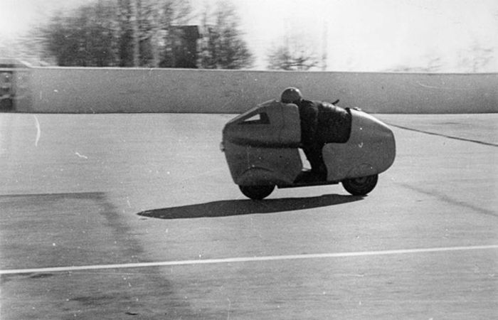 Siapa sangka Vespa Monthlery mampu berlari sampai 171 km/jam