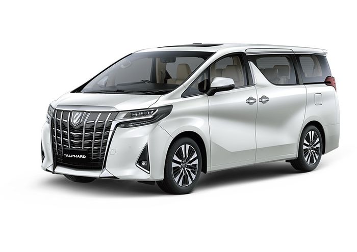 Mobil bekas Toyota Alphard 2019 dilengkapi dengan ban ukuran 235/50R18