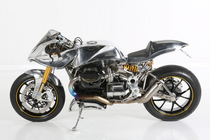 Moto Guzzi V11 Cafe Racer Titanium