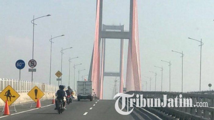 Ilustrasi Jembatan Suramadu